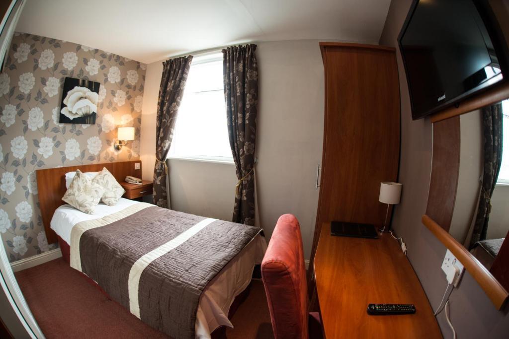 Thomas James Hotel Leamington Spa Room photo
